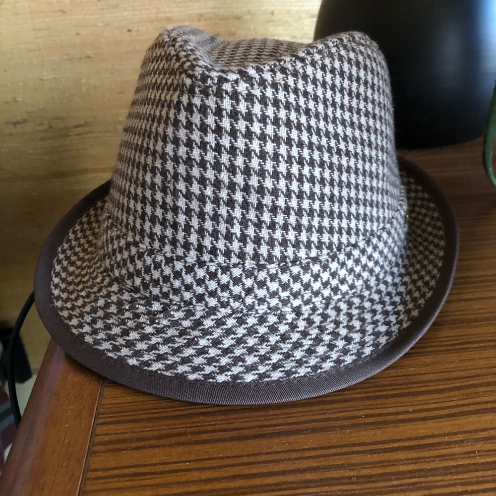 Houndstooth fidora